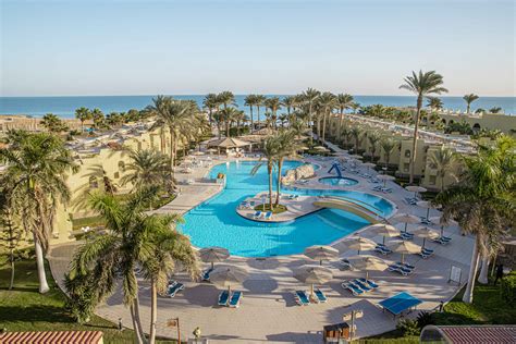 Palm Beach Resort .